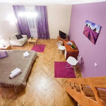 Tww Tomasza Apartmán *